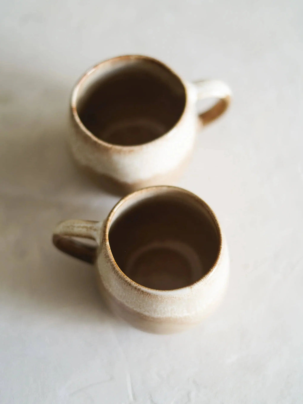 Keramik Tasse handgefertigt aus Portugal in braun